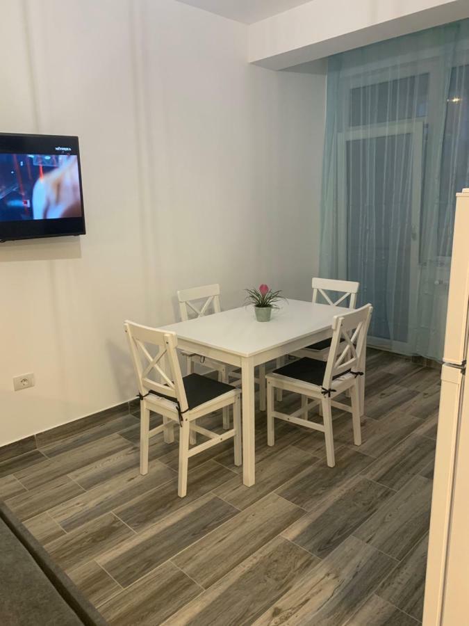 דירות Năvodari Garsoniera De La Mare מראה חיצוני תמונה
